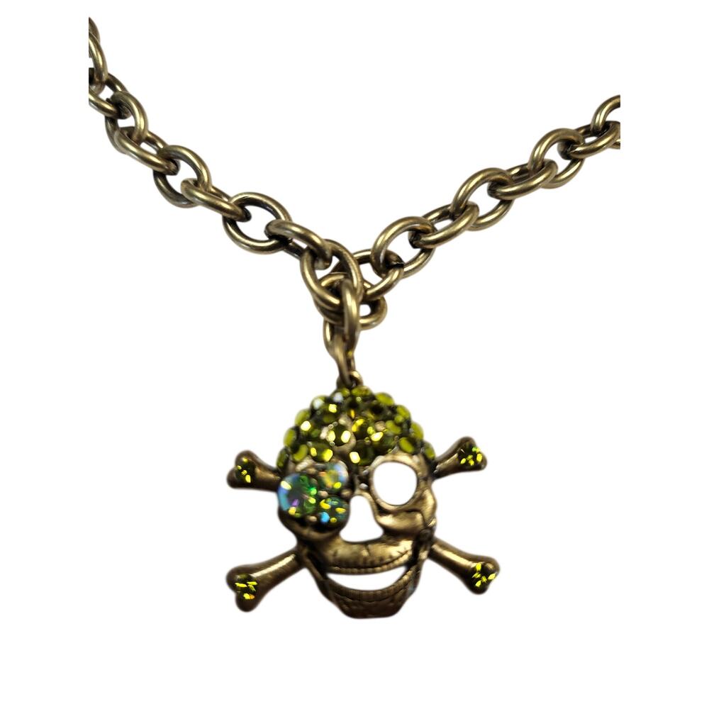 Skull & crossbones Pirate  Necklace Green rhinestones chunky brasstone chain 18
